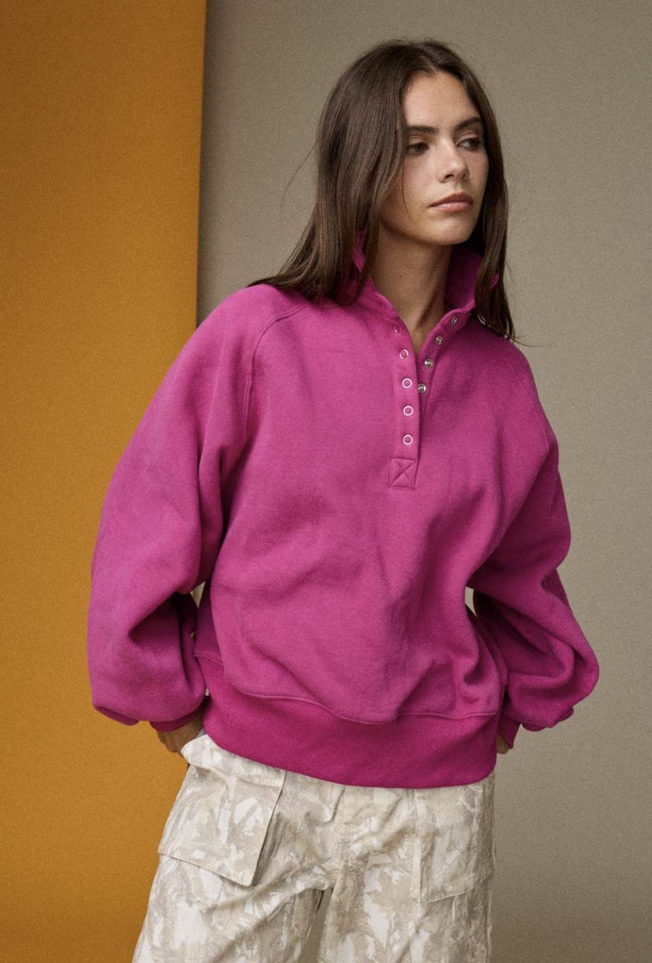 3/4 Snap Button Collar Sweatshirt