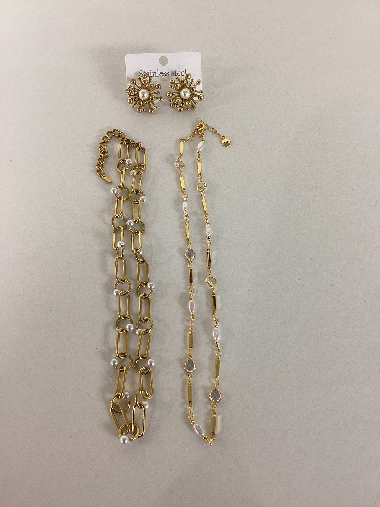 Pearl & Gold Paperclip Necklace Set