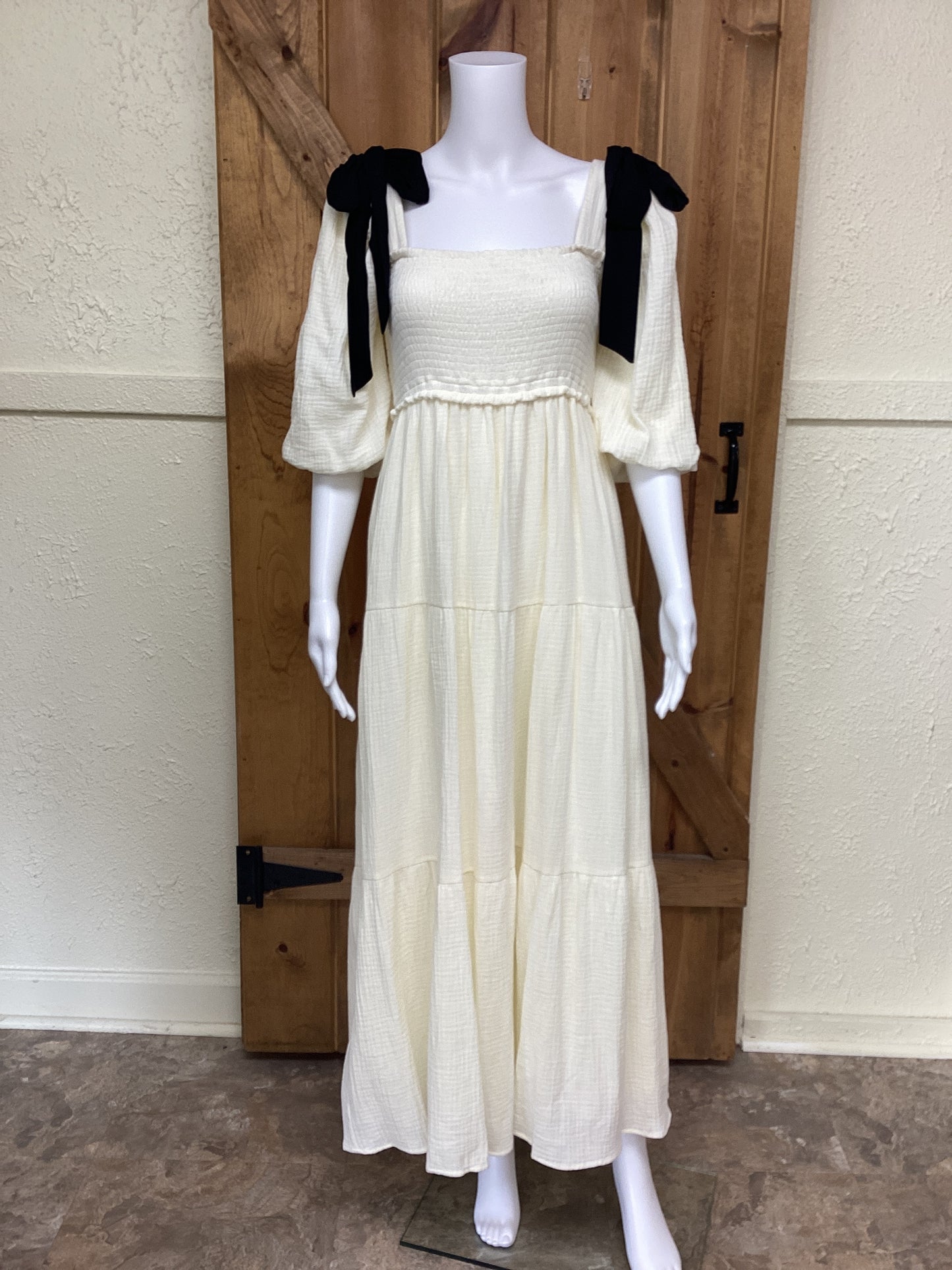 Contrast Bow Gauze Puff Sleeve Tiered Maxi Dress