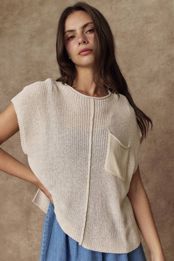 Ari Cropped Loose Knit w/ Pocket Knit