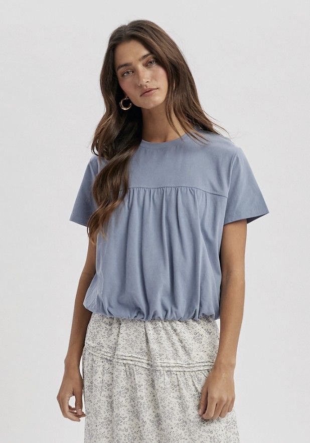 Bubble Hem Knit Short Sleeve Top