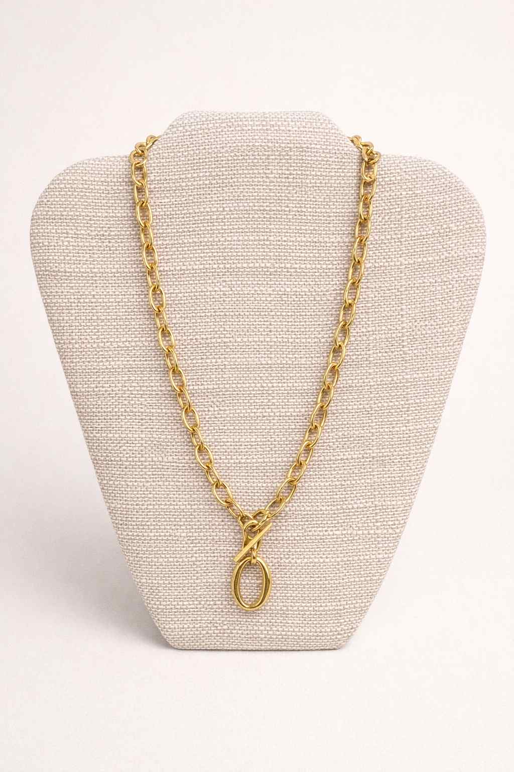 ChanSutt Pearls Necklaces