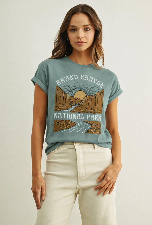 Grand Canyon National Park Retro T-Shirt