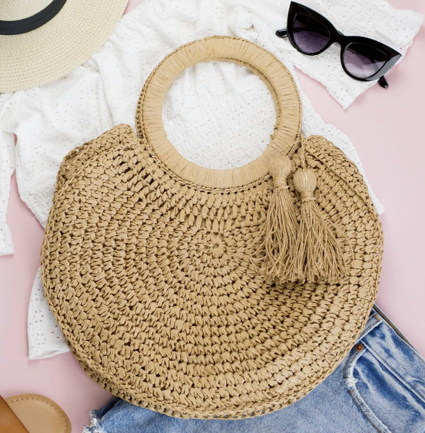 Tassel O Ring Curved Tote