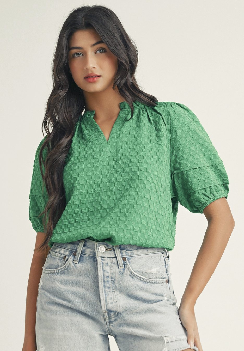 Texture Puff Sleeve Notched V Top