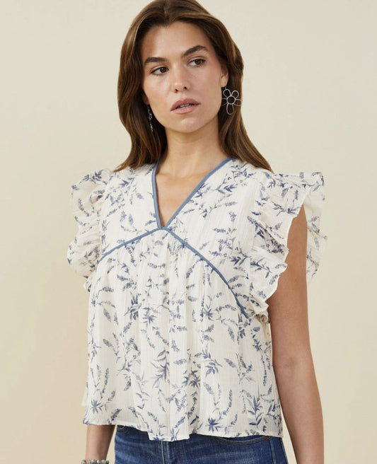 Textured Floral Ruffle Piped Top