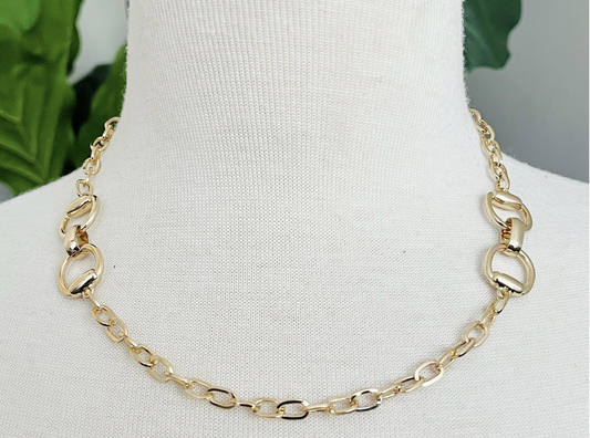 Double Equestrian Chain